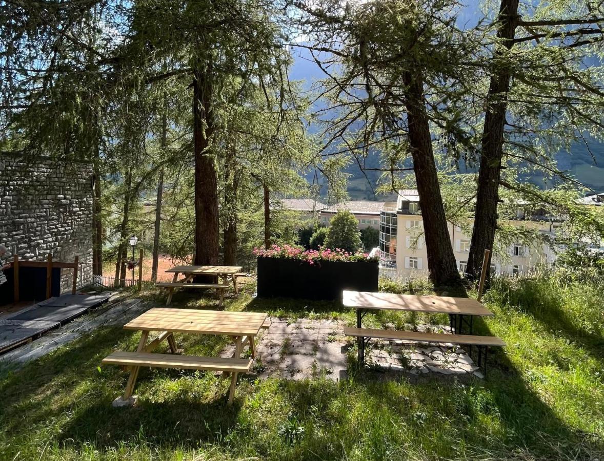 Center, Sauna, View - Haus Linaria Leukerbad Esterno foto